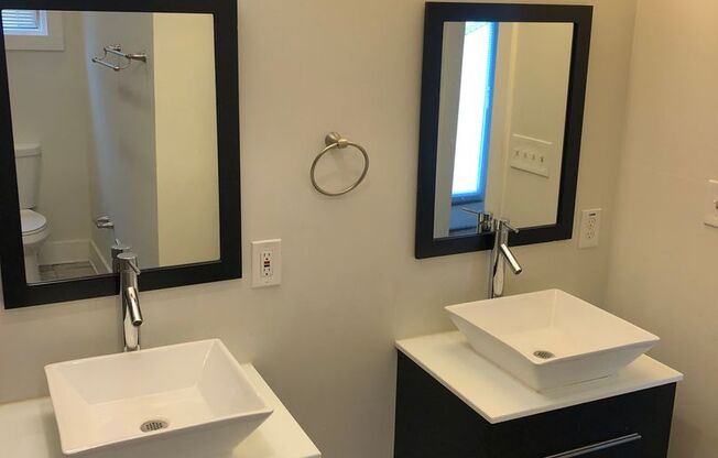 2 beds, 2 baths, 1,149 sqft, $2,775, Unit 208