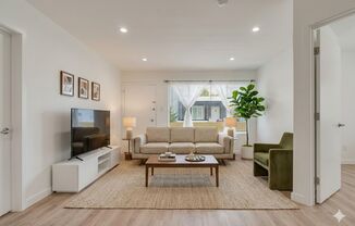 1827 N. Van Ness Avenue