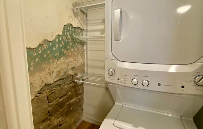 1 bed, 1 bath, 420 sqft, $1,457, Unit 008