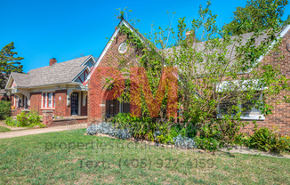 2525 NW 20 ST