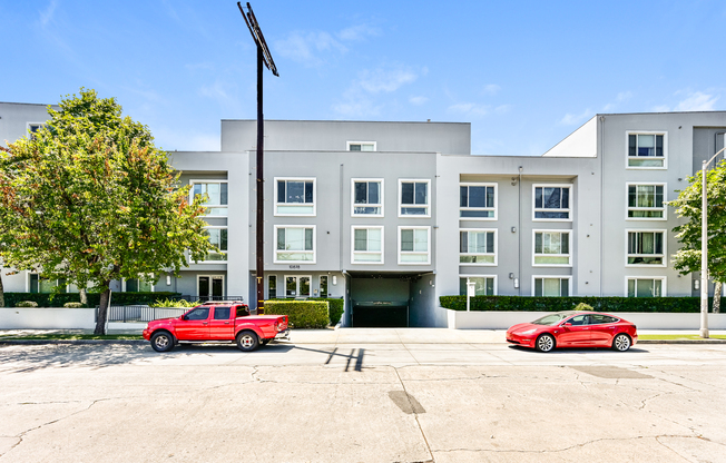 10878 Bloomfield St Apt 404