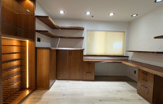 3 beds, 3 baths, $7,000, Unit UNIT 304