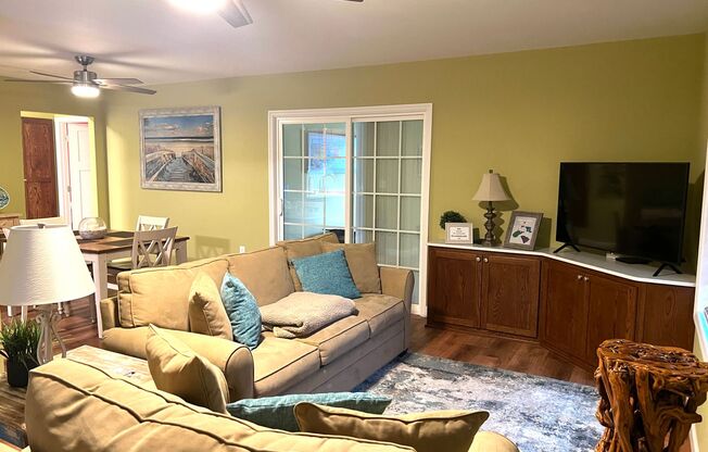 Murrells Inlet Flexible Winter Rental! Two bedroom! Available from October 15 through May 15, 2025!