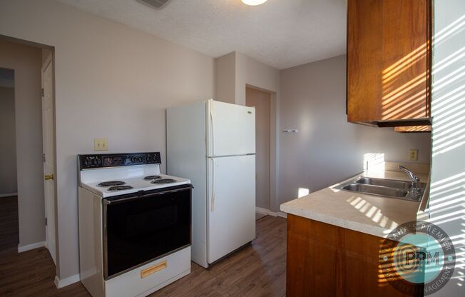 2 beds, 1 bath, $1,345