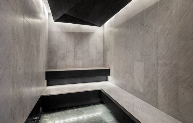 1 bed, 1 bath, 696 sqft, $7,000, Unit 7B