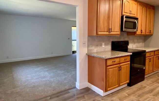 Newly updated 2 bedroom, 1 bathroom apartment in West San Jose!