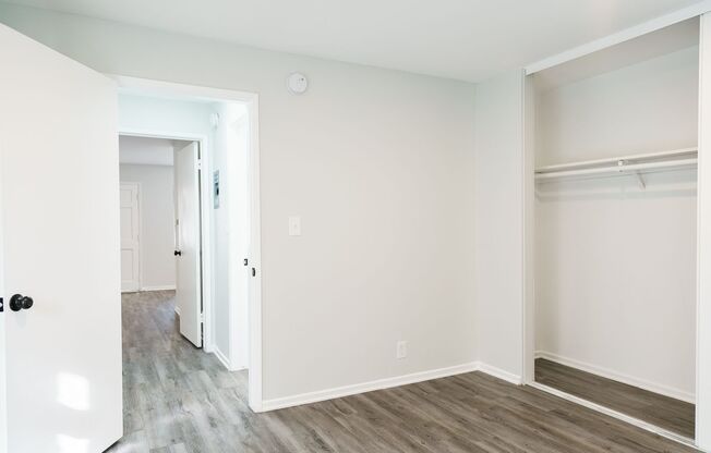 2 beds, 1 bath, 750 sqft, $1,848, Unit 112