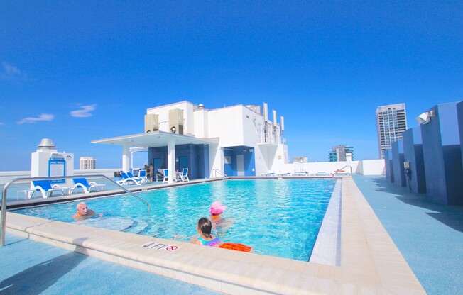 2 beds, 2 baths, 1,299 sqft, $3,200, Unit Unit 1001