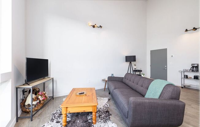 1 bed, 1 bath, 538 sqft, $1,145, Unit 411