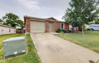 4 beds, 2 baths, $1,895