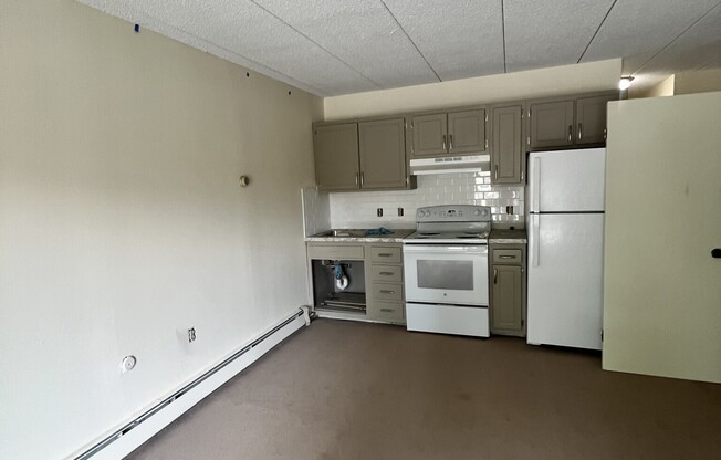 667 MAIN
