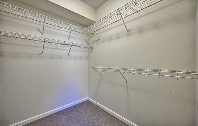 Large Apartment Closet | Mechanicsburg Apartments | Graham Hill Apartments in Mechanicsburg