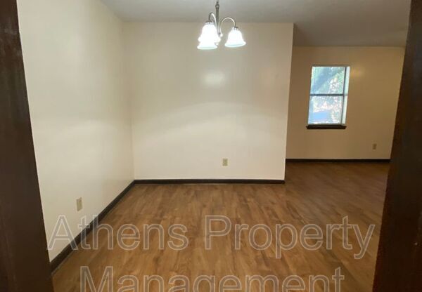113 SAINT ANDREWS CT