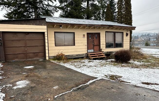 3 beds, 2 baths, $1,895