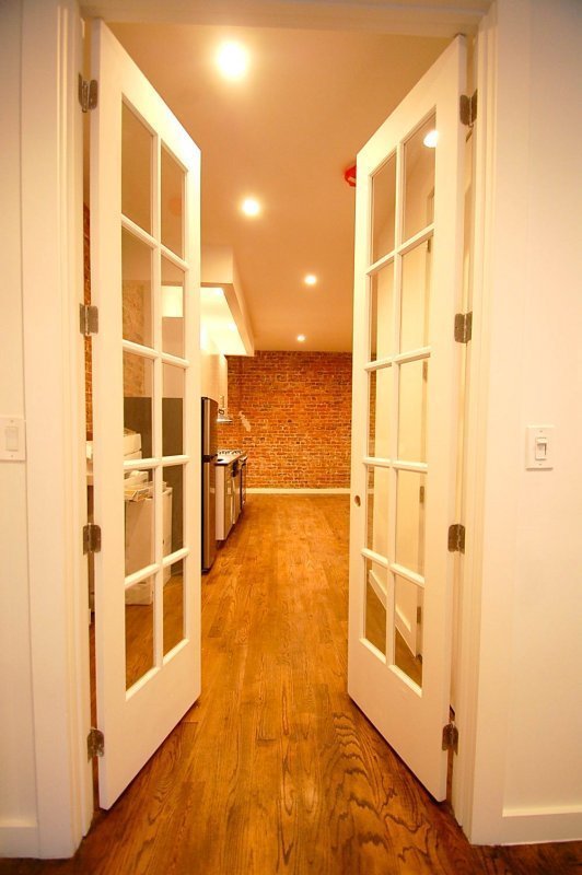 684 Riverside Dr.