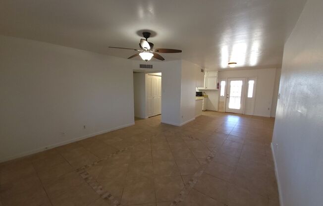 EXCELLENT VALUE ON THE PHOENIX/TEMPE BORDER!