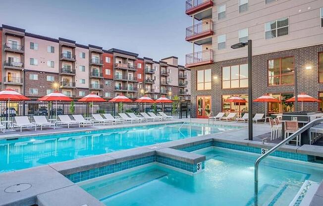 21LUX Apartments