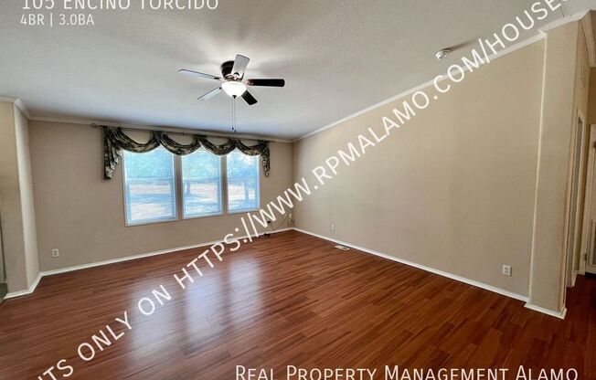 105 ENCINO TORCIDO