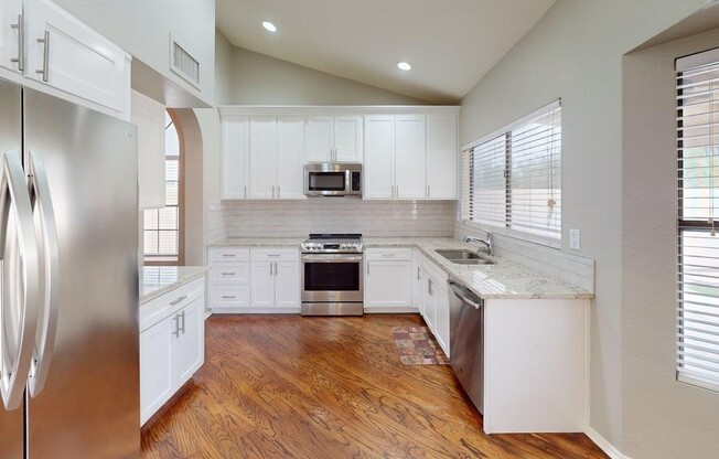 11638 N 109 ST