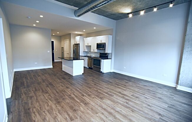 1 bed, 1 bath, 673 sqft, $3,050, Unit 3833-314