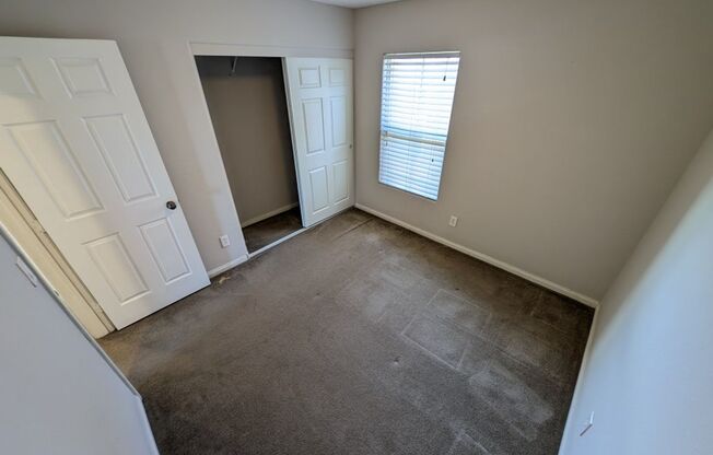 3 beds, 2.5 baths, $1,750