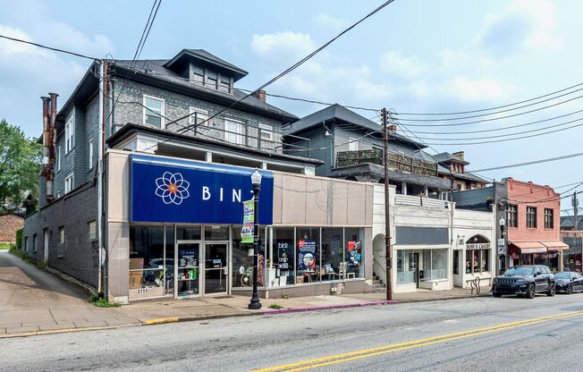 2111-2119 Murray Ave