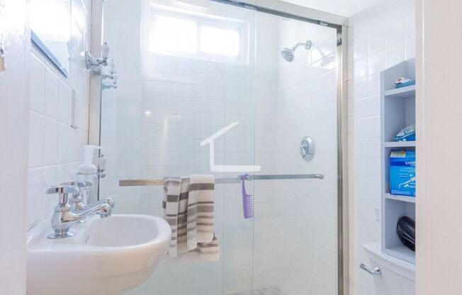 Spacious Apt w. Bonus office!  Heat and Hot Water Included!  Near T