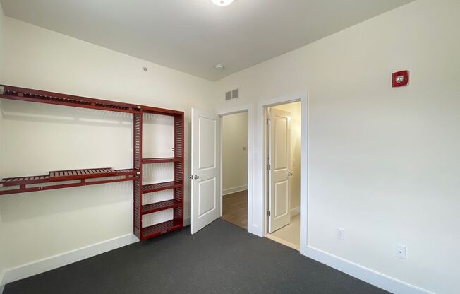 3 beds, 3 baths, $1,895, Unit Unit 25
