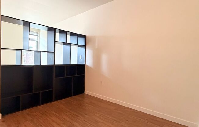 1 bed, 1 bath, 470 sqft, $1,495, Unit 402