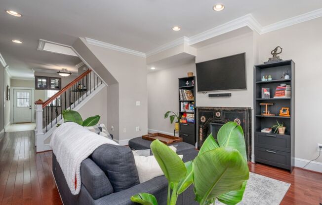 129 W. Ostend St./3 Bedroom, 2.5 Bath in Federal Hill
