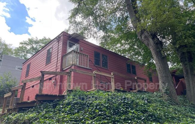 824 SAN ANTONIO DR NE