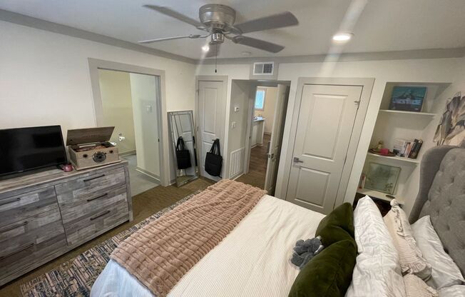 1 bed, 1 bath, $1,375, Unit Unit 202