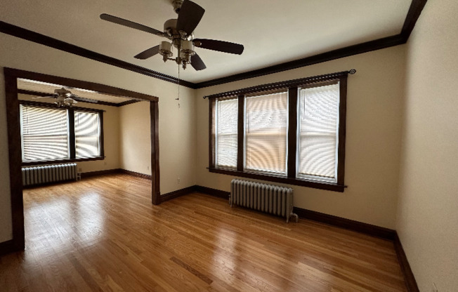 4258 W THOMAS