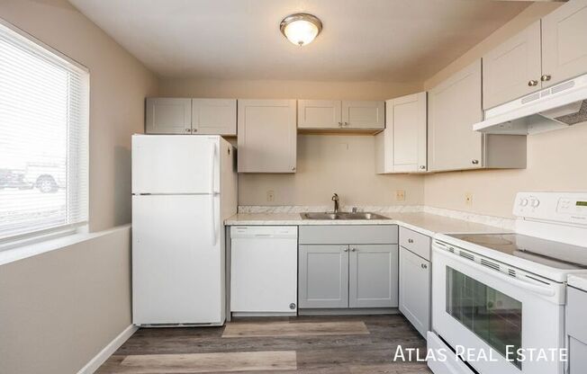 3310 COCHRAN DR