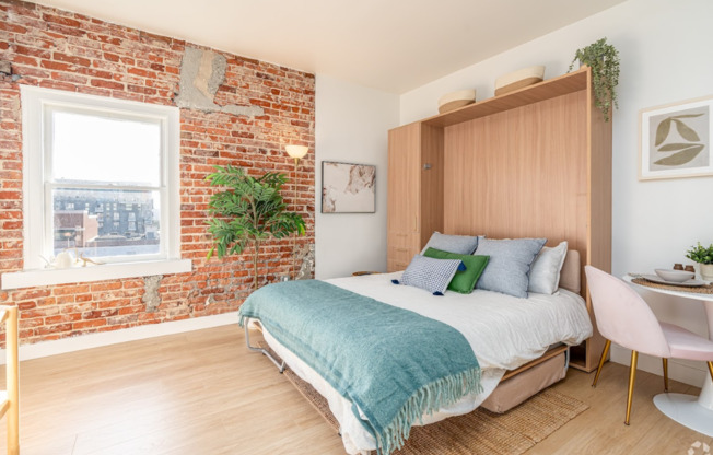 Studio, 1 bath, 223 sqft, $1,765, Unit 411