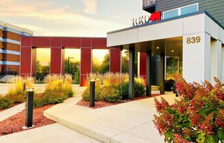 Red44 Apartments | Specials Available