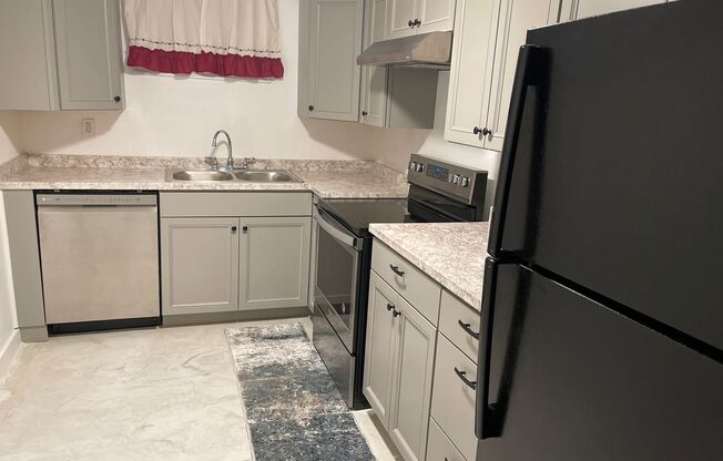 2416 1/2 11th Ave. N.