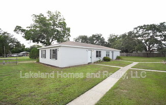891 SCHOOL HOUSE RD
