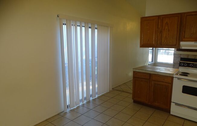 3 beds, 2 baths, $1,495