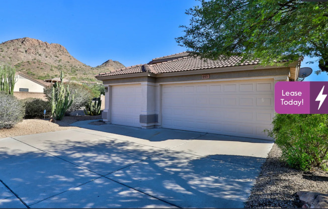 Spacious 4-Bedroom Home in North Phoenix