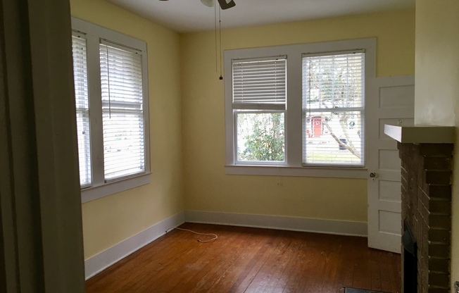 3 beds, 2 baths, $1,875