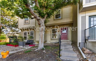 2 beds, 2 baths, 1,050 sqft, $1,725, Unit Apt 208