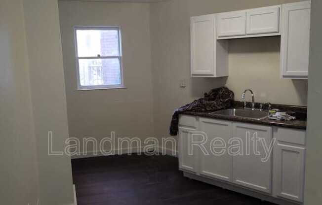 313 HIGHLAND AVE