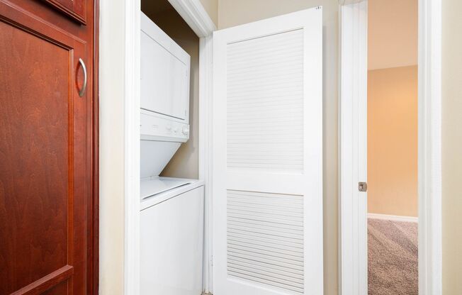 2 beds, 2 baths, $2,700