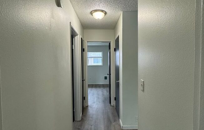 2 beds, 1 bath, 840 sqft, $1,350, Unit 685