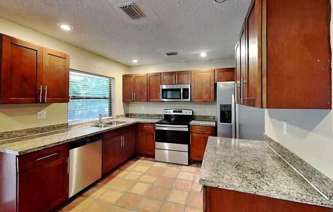 1406 NW 113 TERRACE