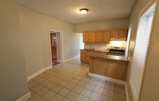 4 beds, 1 bath, 1,200 sqft, $3,600, Unit 2