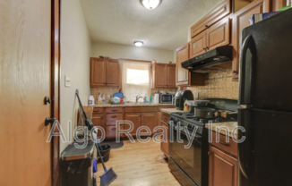 2646 Dupont Avenue North