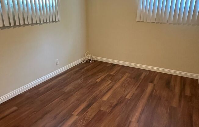 2 beds, 1 bath, $2,125, Unit 3228 Lemon