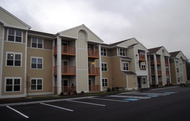 Stonybrook Apartments
